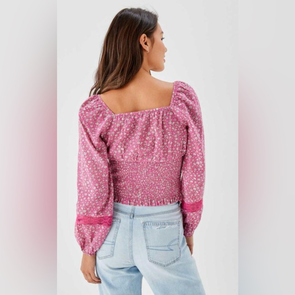 NWT American Eagle Pink Floral Smocked puff Long Sleeve crop top blouse large